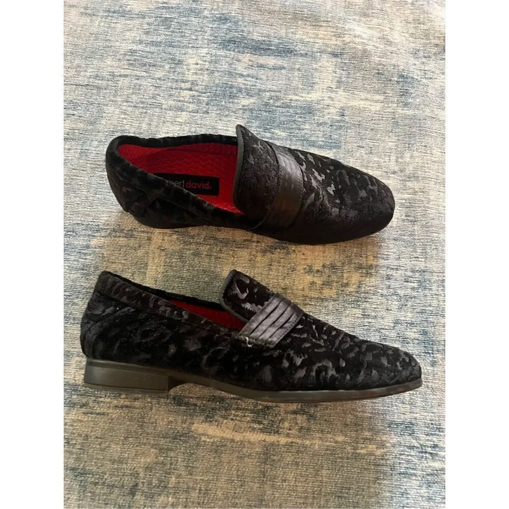 Robert David Black Textured Velvet Slip On Loafer Big Kid Boys Size 4